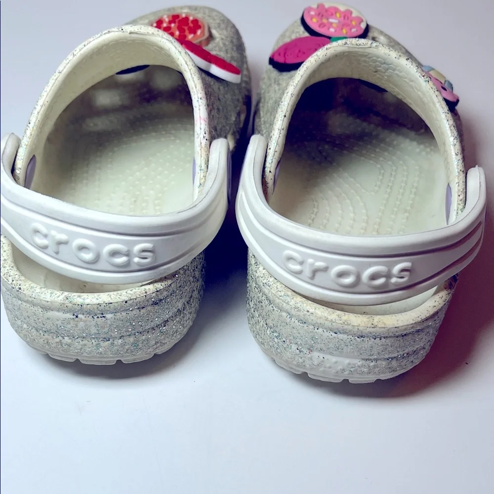 CROCS size unisex